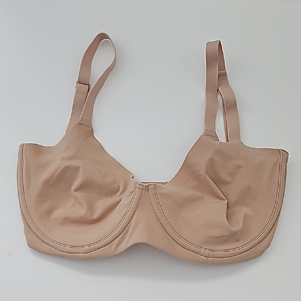 NWOT SKIMS Bra